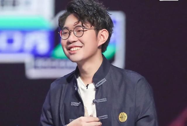  张雨|50位演员神仙打架，罗永浩张雨绮加盟，《脱口秀大会》第三季如何