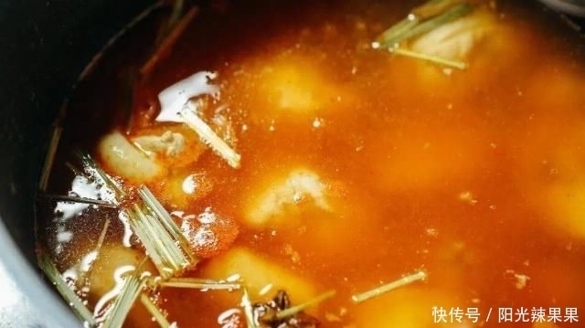  TUT|恐怖故事！网购了全国的酸汤，每天都忍不住多吃一碗饭TUT