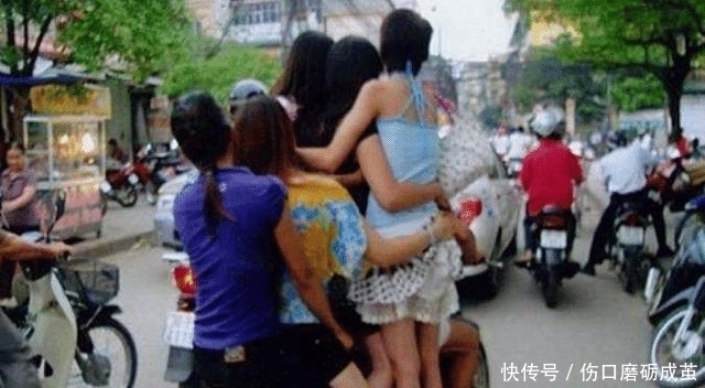  上托|实拍：越南人的“万能”摩托车，什么都能往上托，让人惊掉下巴！