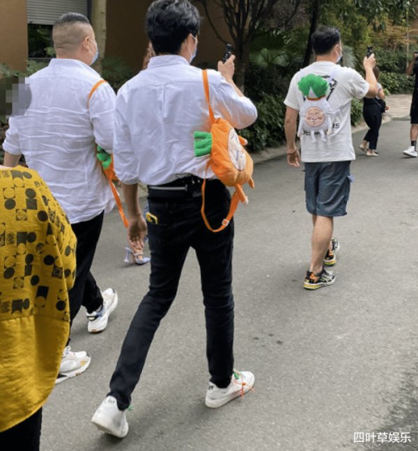  妈妈|《婆婆和妈妈》没收官，秦昊新节目路透曝光，看到他拿的东西害怕