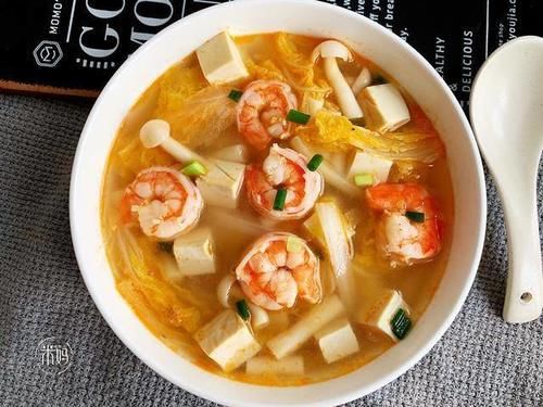  大鱼大肉|天气炎热，多给家人喝这碗汤，低脂高蛋白营养好，赛过大鱼大肉