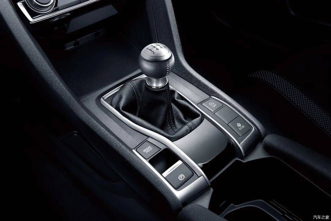  配置|Hatchback才是本田魂？两厢思域驾控更有看点