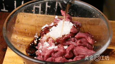 懒人|懒人必学的入魂牛肉,软嫩多汁,还不用刷锅