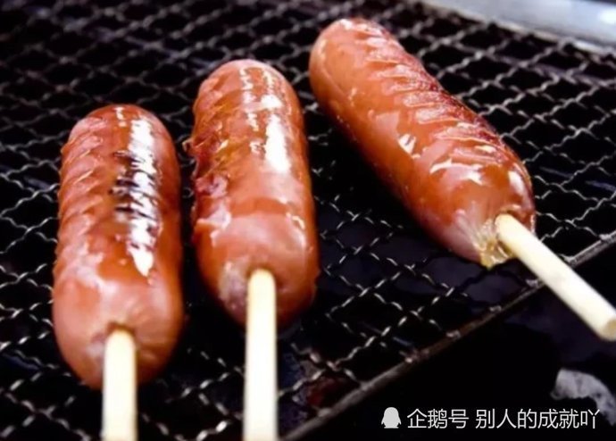 食物|比“地沟油”还脏的3种食物,你竟还把它捧在手里,还不快戒掉