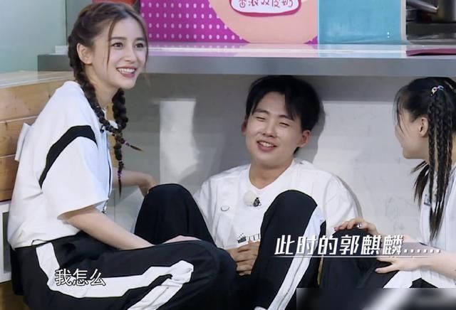  孩子|蔡徐坤演反派成功，baby直接挑战阚清子，臂力都是抱孩子练出来的