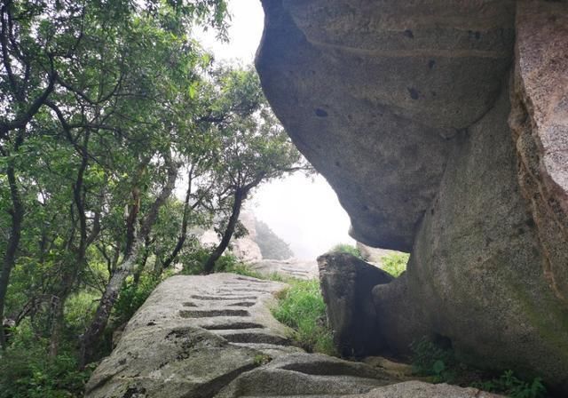  异石|中国镇山之首，十六位皇帝登临，奇峰异石飞瀑，沂山游玩全攻略