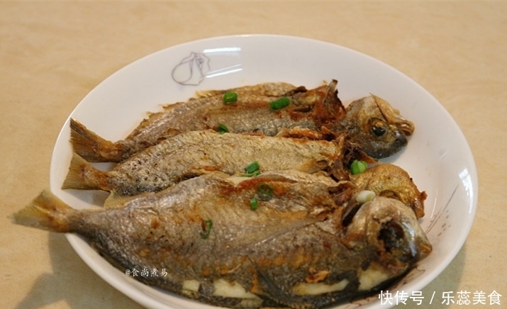 朋友圈|节后一家三口的晚餐,晒到朋友圈,点评超过百条:好想来蹭饭