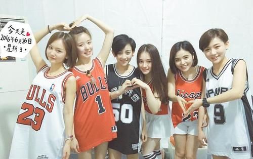  龙套|参加《超女》跑过龙套，做了四年小透明，陈卓璇凭借一首歌爆红