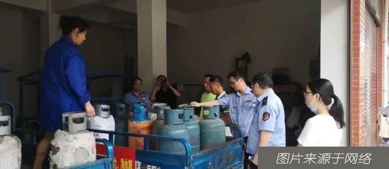  瓶装|取缔8家！临川查处8个非法瓶装液化气供气点，现场收缴114个钢瓶