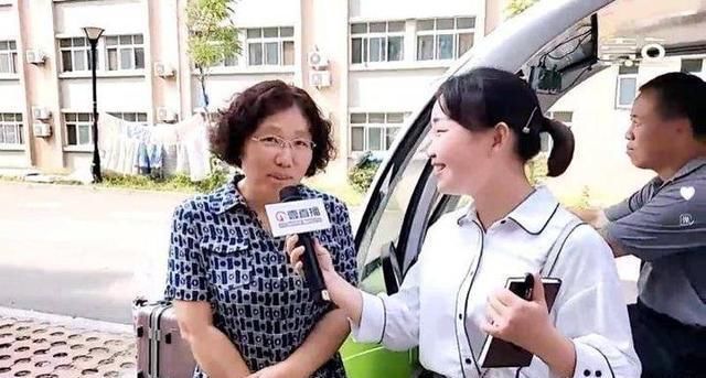  山东|悦读大学｜山东管院学子回归，校园现晒被大军！学生：终于到家了