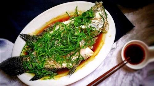  蚝油5克|星期六，我花了180块钱，烧了5菜一汤，朋友圈：你家有大厨吗？