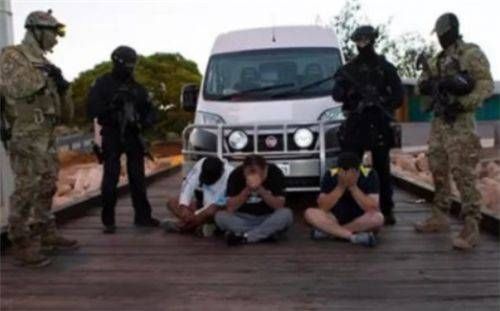  亚洲|他是“亚洲新毒王”，1年收入高达1200亿，一夜输3.6个亿毫不在乎