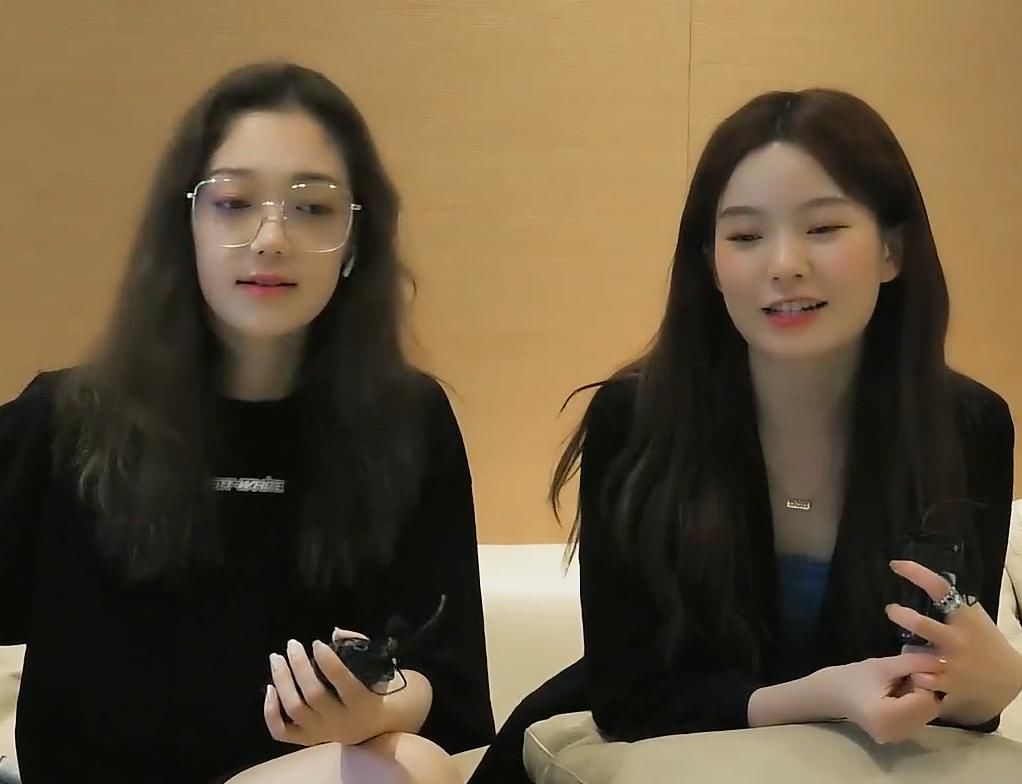  徐艺洋|硬糖少女陈卓璇和徐艺洋录同档电竞综艺，徐艺洋全程憋笑，陈姐厉害了