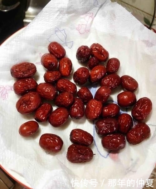 早餐|入夏常用它做早餐,脾胃好气血足,松软香甜,老人孩子都爱吃