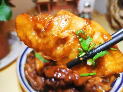 可乐|超简单的可乐鸡翅做法，不焯水用料少还不腥，上桌孩子抢着吃