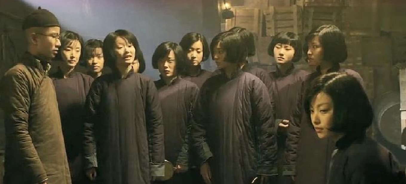 男子|金陵十三钗12女1男，代替女学生出征，那名男子结局如何