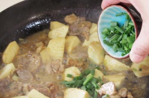 入少量|吃剩的油条别再扔了,配上它们当菜吃,鲜嫩焦香又多汁,家人喜欢!