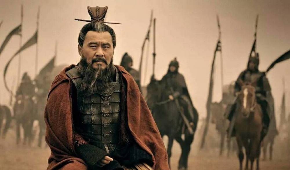 曹操|蜀汉为何不向南发展，而是执意北伐曹操，难道是大势所趋？