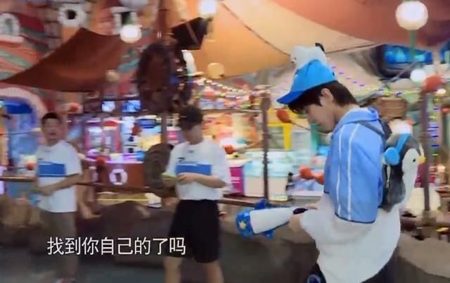  温暖|撕名牌大战，蓝队全军覆没，而angelababy表现勇敢而温暖