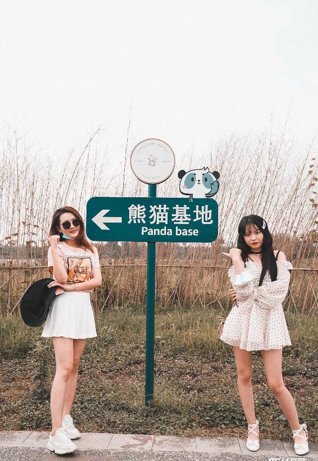  寻味|寻味成都 | 一座来了就不想走的城，一台开了就不想下的车