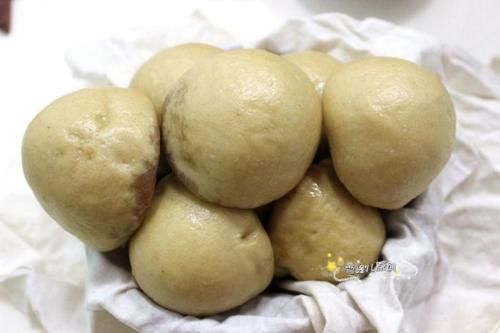  错过|这个不能错过，简单蒸一蒸，1咬满口香清肝又明目，老人多吃