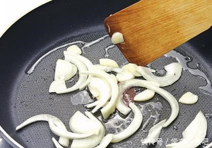 柿子椒|虽是道素菜，却比肉菜还受欢迎，解馋还能减肥，上桌抢着吃