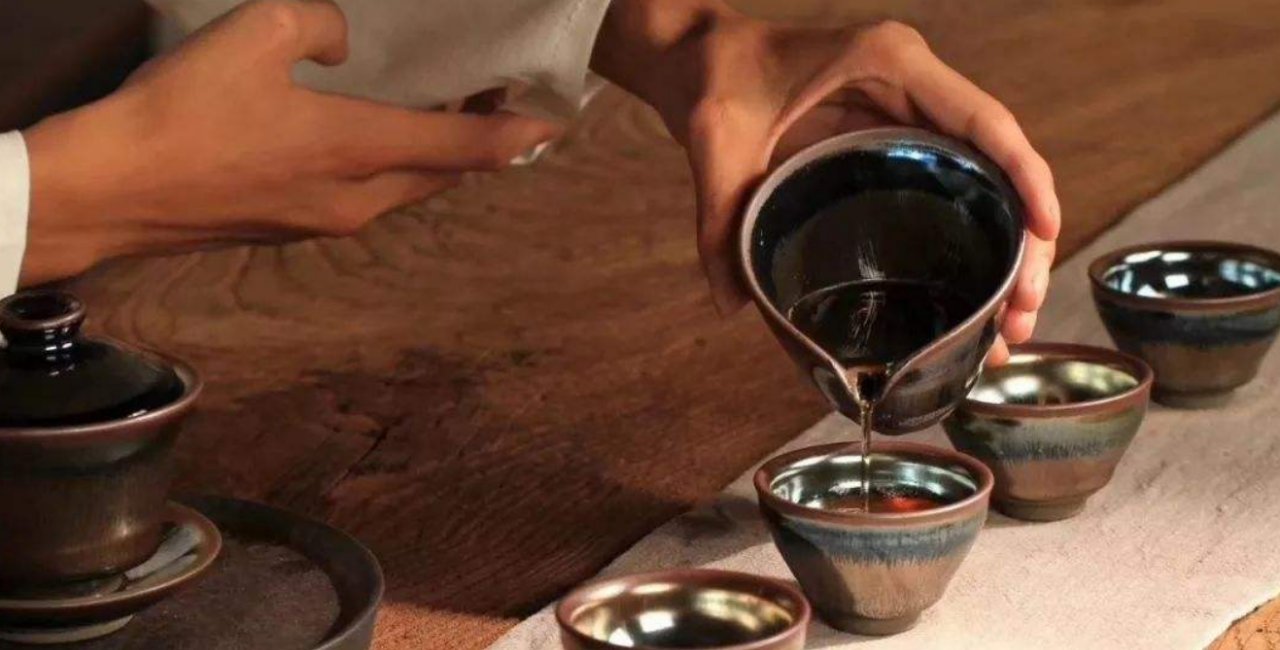  建盏|建盏到底是不是主流？为何有那么多人不认可建盏？