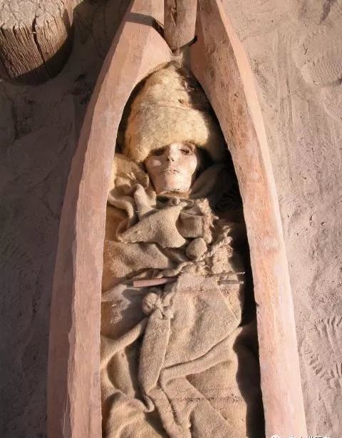 发现|楼兰古国难以解密的原因之一,被最先发现的外国人劫走大量文物