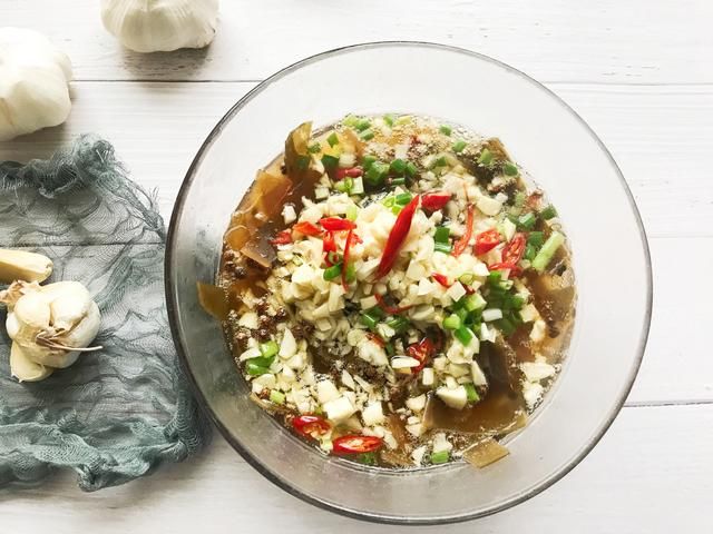  做法|海带最新做法，不炖不煮，让你吃了就上瘾，每次都做一锅不够吃