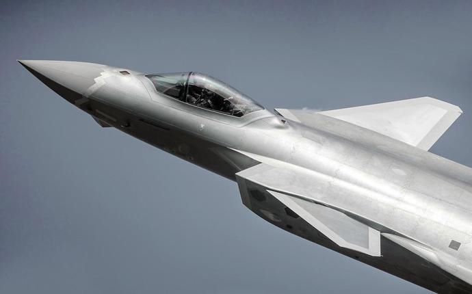  送给|该国送给中国“三件大礼”，推进中国军工20年，不是乌克兰