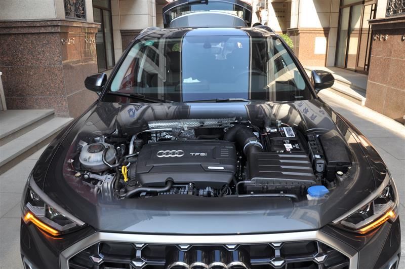 运动|豪华与运动兼顾，试驾奥迪Q3