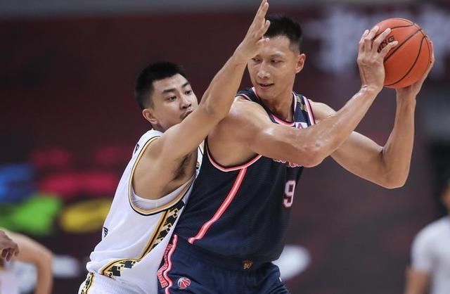  球队|分析：从广东男篮险胜浙江广厦一役中，看广东队如何以稳和变取胜