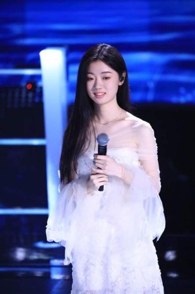  完美餐单|五轮“强强对抗”，谢霆锋战队荣膺最强战队