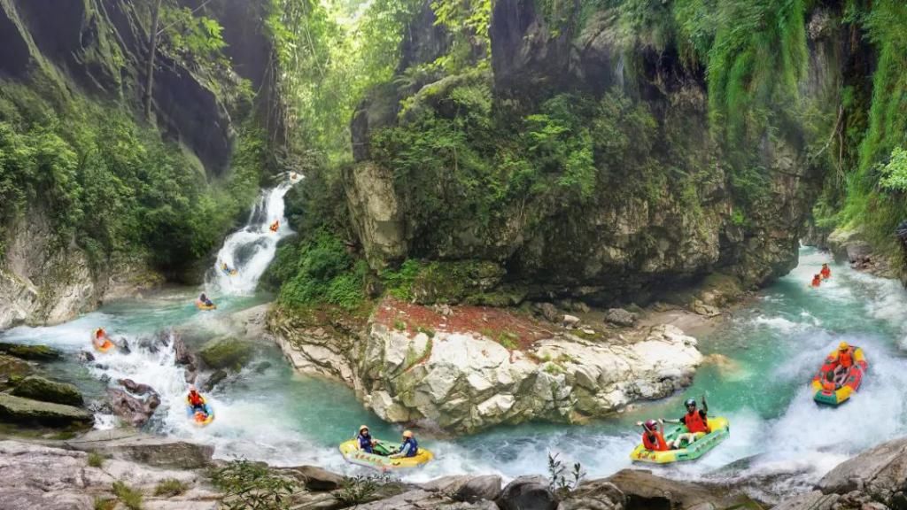 世界纪录|12项世界纪录！12个网红打卡地标！古龙峡最新攻略！拿走不谢！