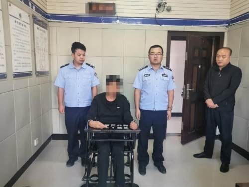 人员|拔出萝卜带出泥!安塞公安抓获一吸毒人员后又循线抓获1名贩毒人员