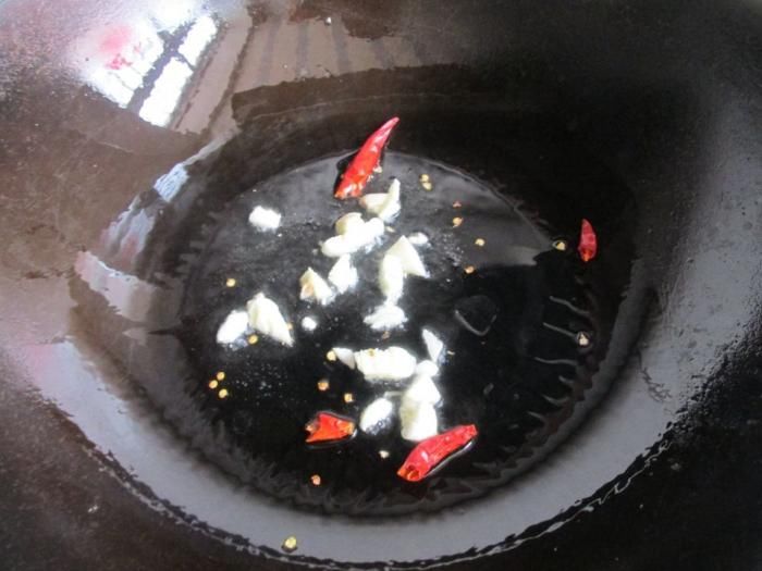  做法|此菜做法简单炒炒好，每天晚餐来一盘，瘦出小蛮腰，远离小肚腩