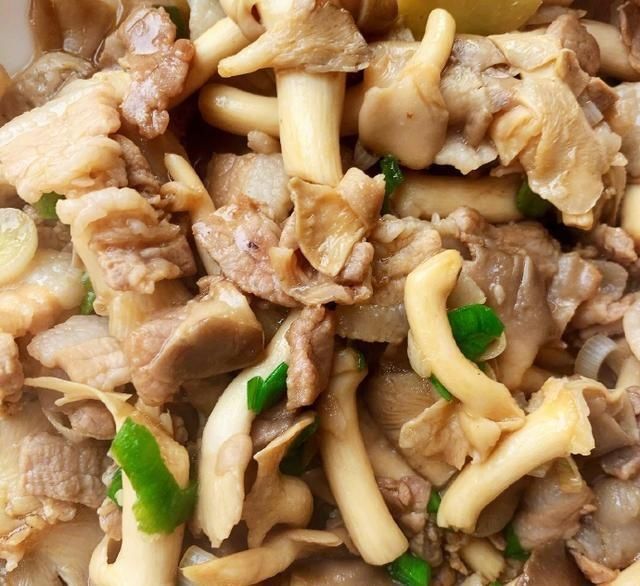  两道菜|黄磊随手晒晚餐，看到其中的两道菜，网友们纷纷为他点赞，来看看