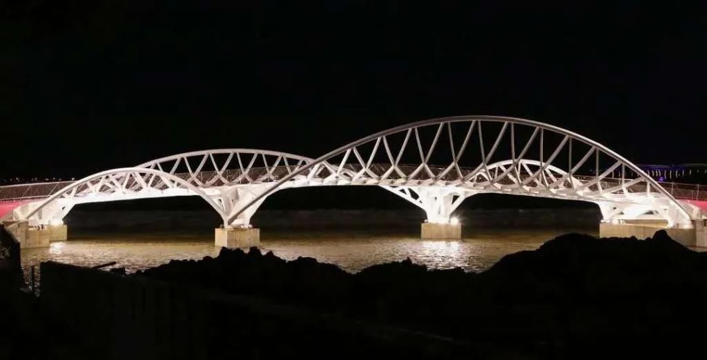 网红|【探索】滴水湖4座“网红”景观桥亮灯啦!快来先睹为快