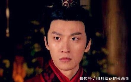 将军问:我能否当上皇帝吗?算命先生:你身后