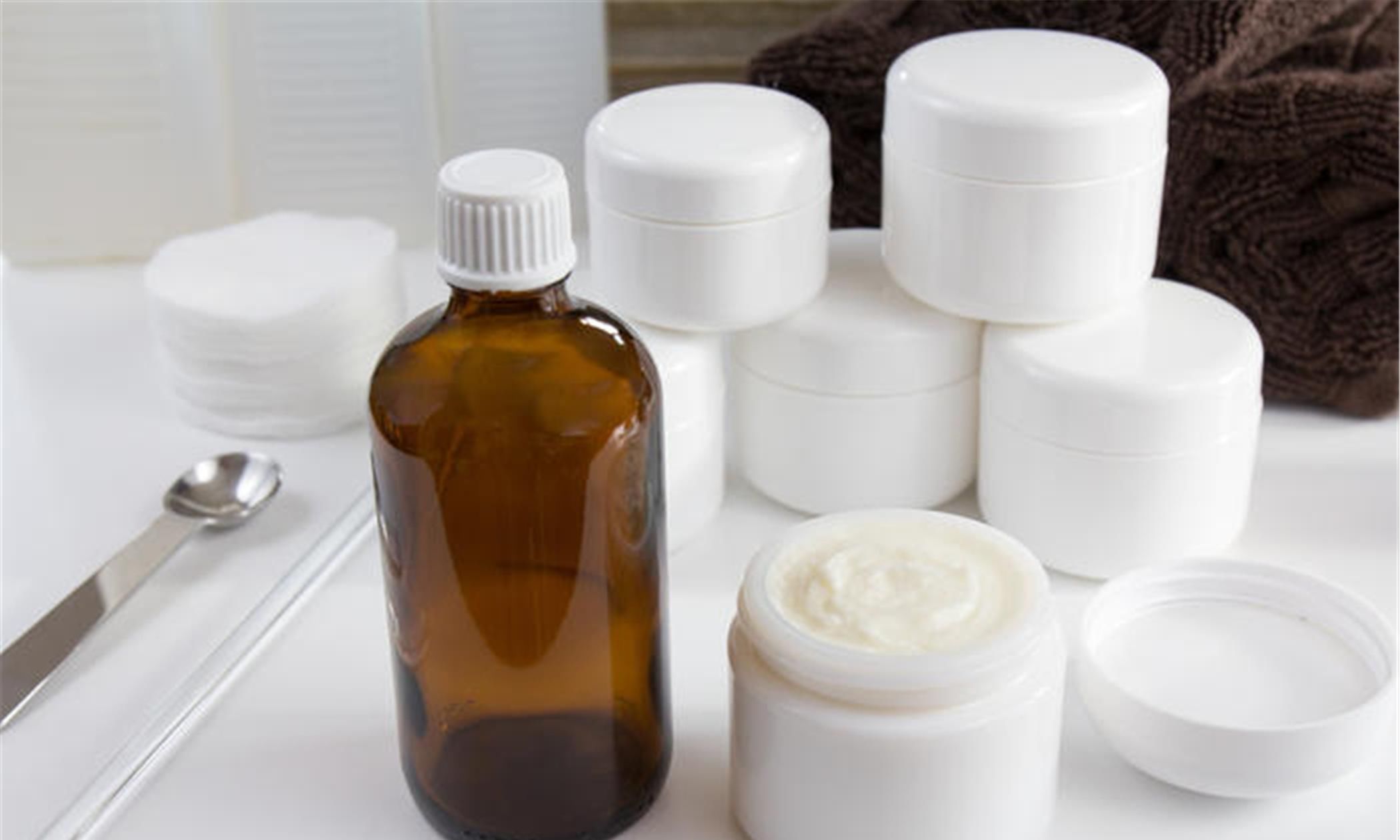  专家|皮肤过敏导致荨麻疹怎么办？皮肤科专家来支招