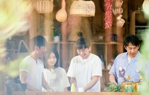 家都知道|合作的小演员那么多,为啥黄磊却偏爱张子枫?这点至关重要