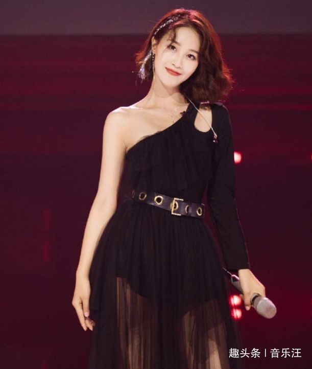  乘风破浪的姐姐|网曝《浪姐》成团名单，蓝盈莹成为槽点，“三巨头”只剩万茜一人