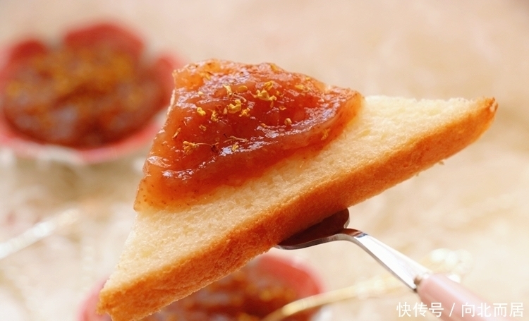 过些天|此水果正当季,维生素是葡萄的20倍,10块煮一锅,过些天就少了