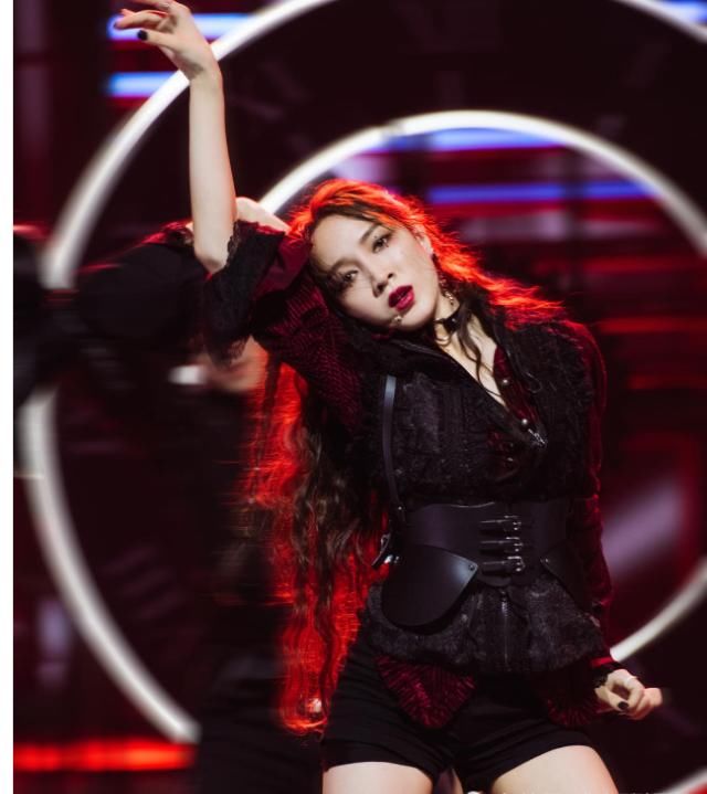  淘汰|乘风破浪的姐姐，孟佳惨遭淘汰登上热搜，解析第五次公演复活赛！