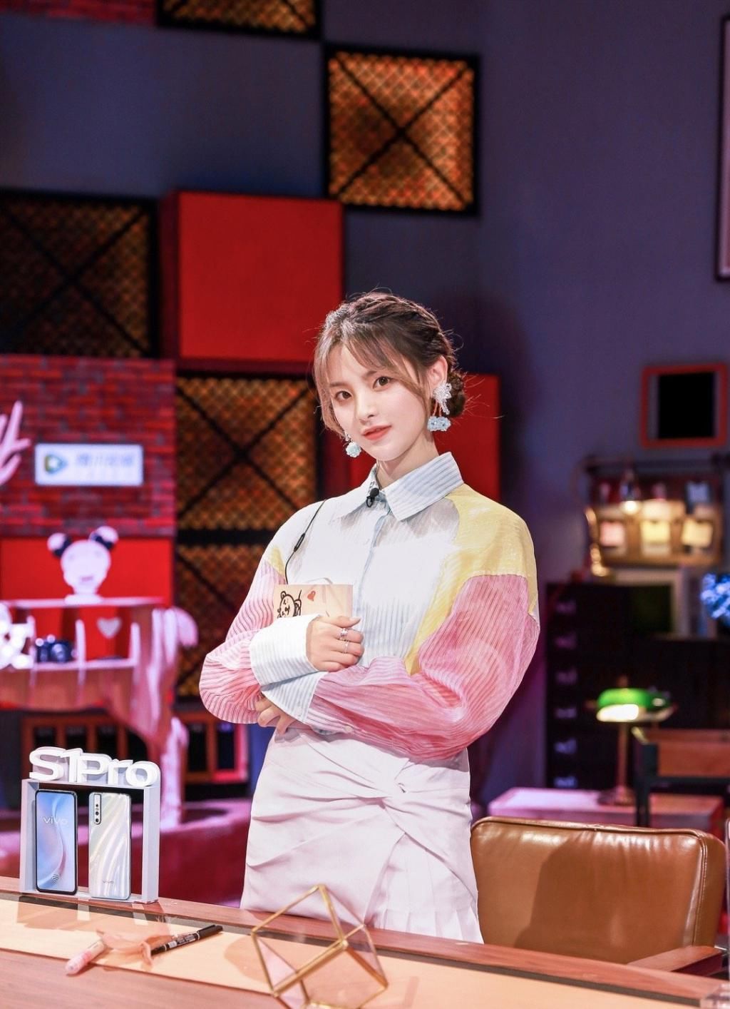  几位嘉宾|张翰正式官宣新综艺，发文：亲爱的“原石”们，快到我兜里来