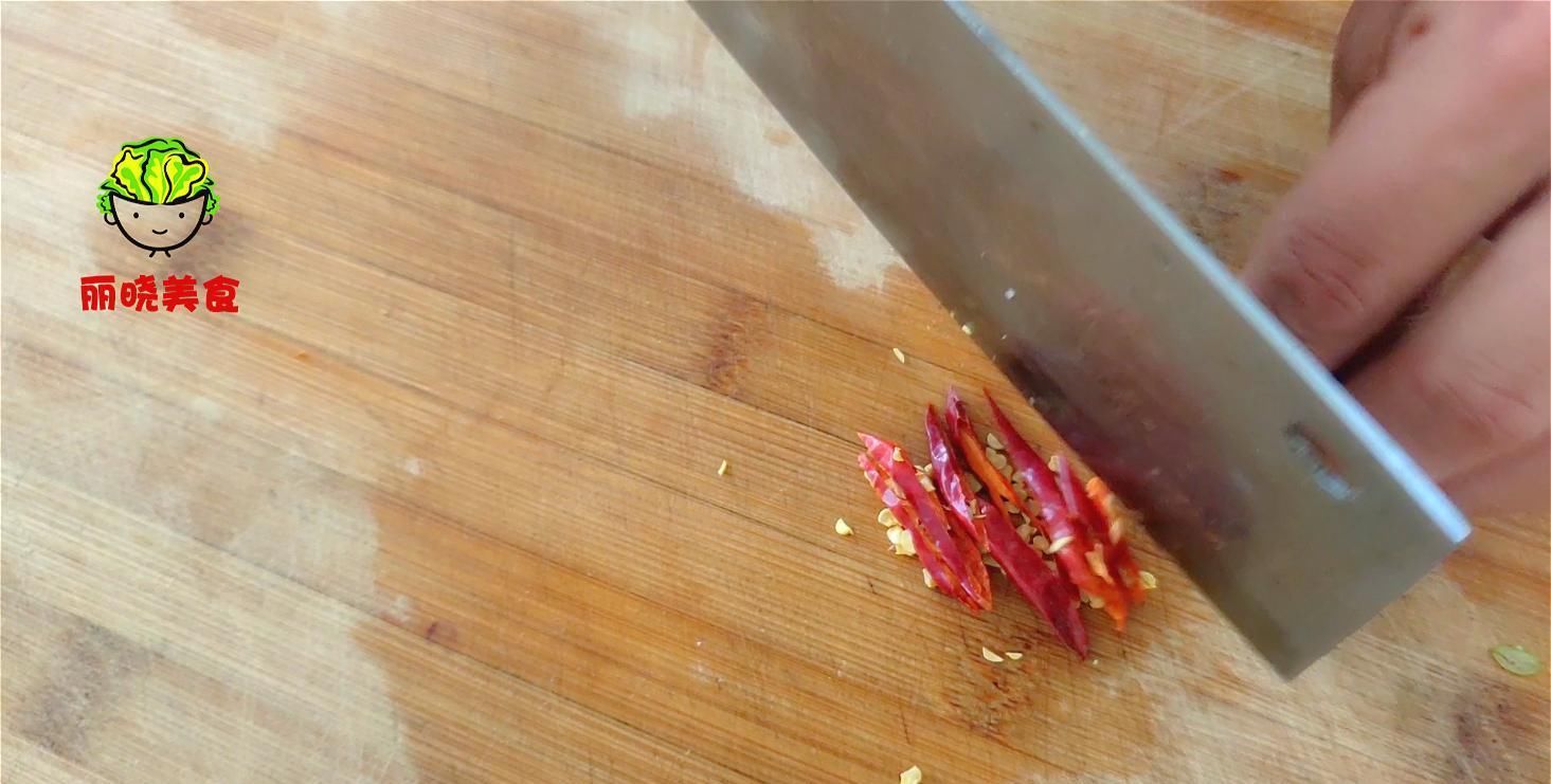  红薯|红薯梗有人焯水，有人直接炒，都不对，教你解馋吃法