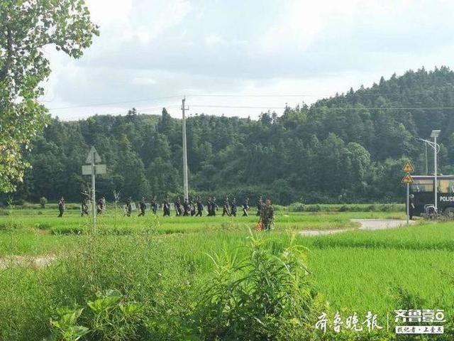  伤案|江西三死一伤案搜捕人员表示，嫌犯曾春亮已经落网