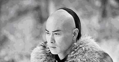 喉咙|这个皇子是卡在康熙帝喉咙的一根刺，最终因为两只老鹰被拔除