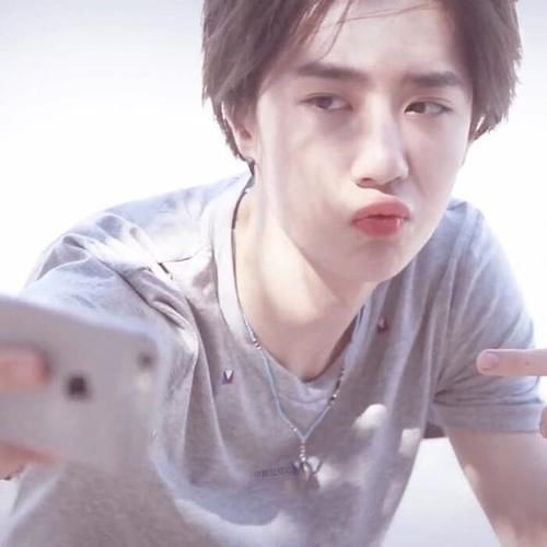  名存实亡|UNIQ名存实亡后，无依无靠的王一博才明白，天天向上对自己多重要