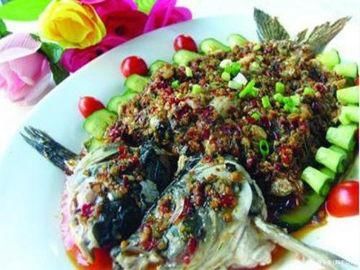 虾片|美食推荐:水煮爽口虾片、泡椒花生仁酱鲤鱼、八仙过海制作方法